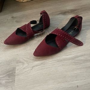 Gently used shoes size 9